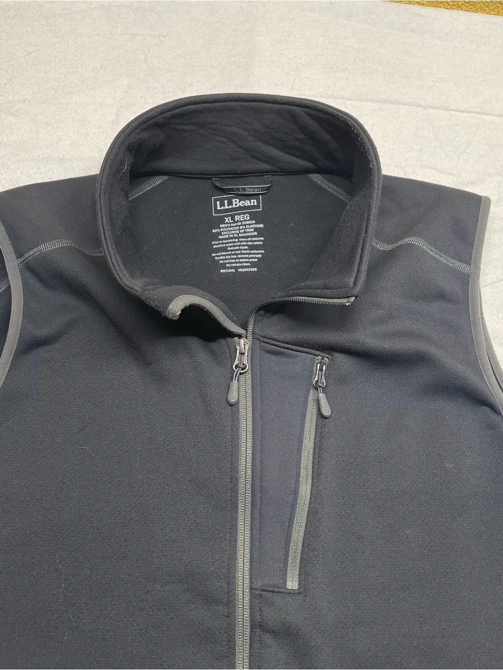 L.L. Bean Black Men's Softshell Zip Vest